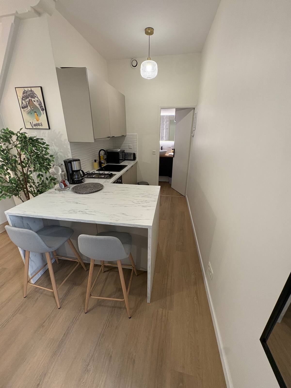 ebf814bf-43f1-4c68-ba97-e8fa5207970e